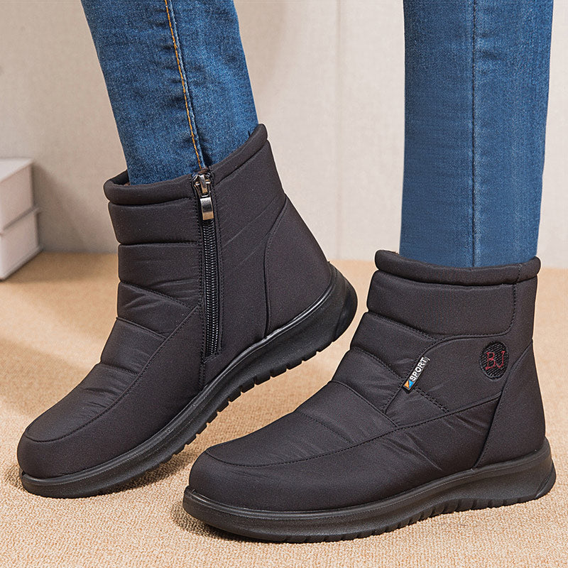 Bota Feminina de Inverno Peluciada - Impermeável